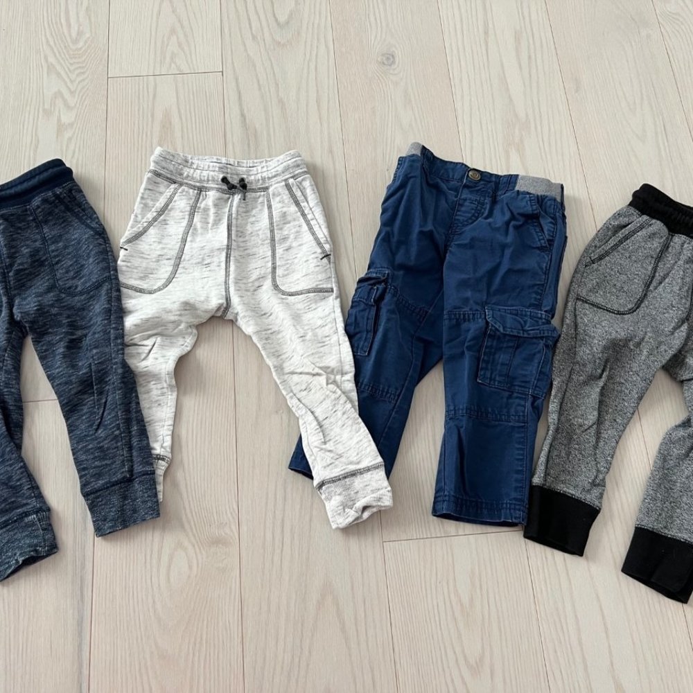Lot Boys Toddler Set of 4 Pants ( 2-3 YRS )
